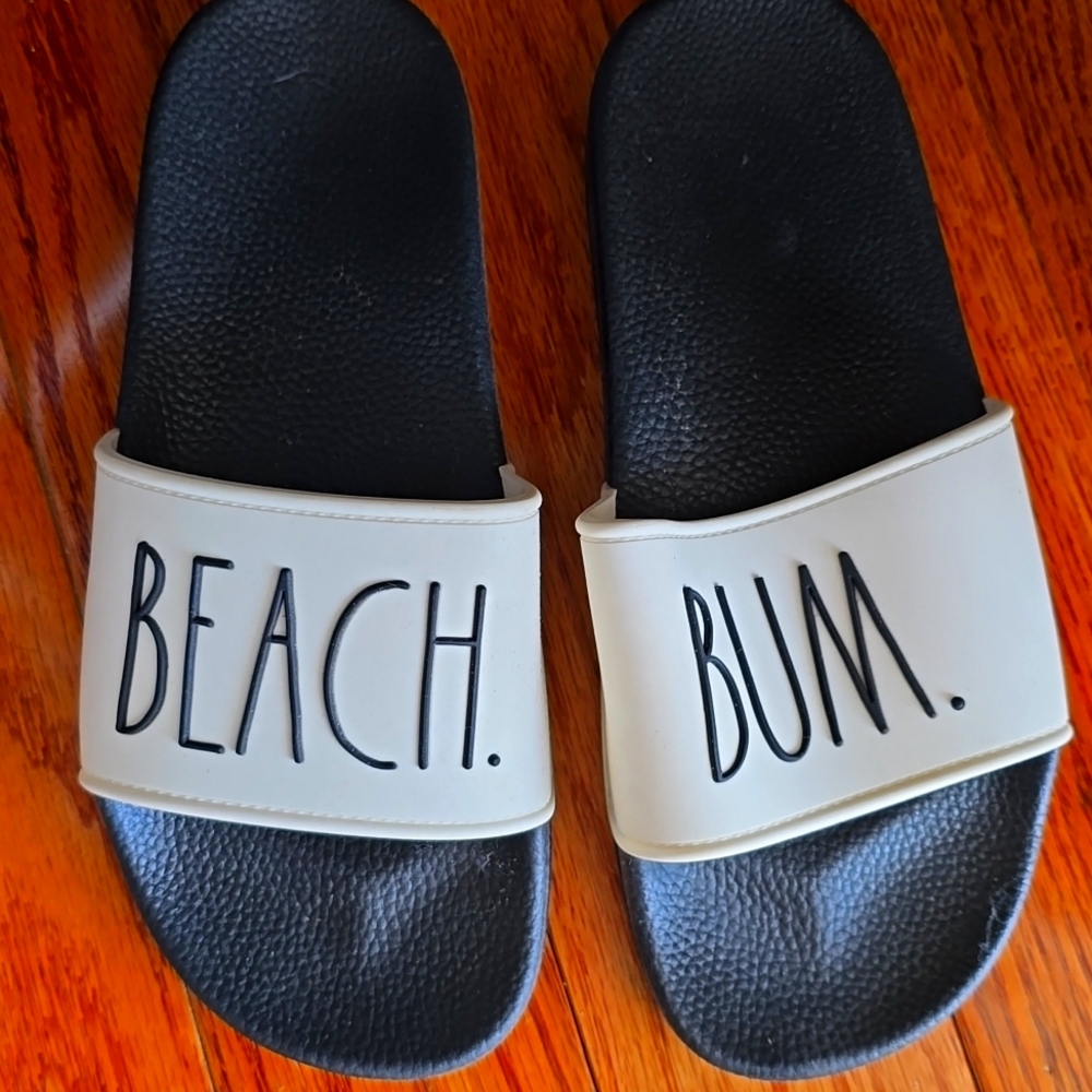Rae Dunn Sandal